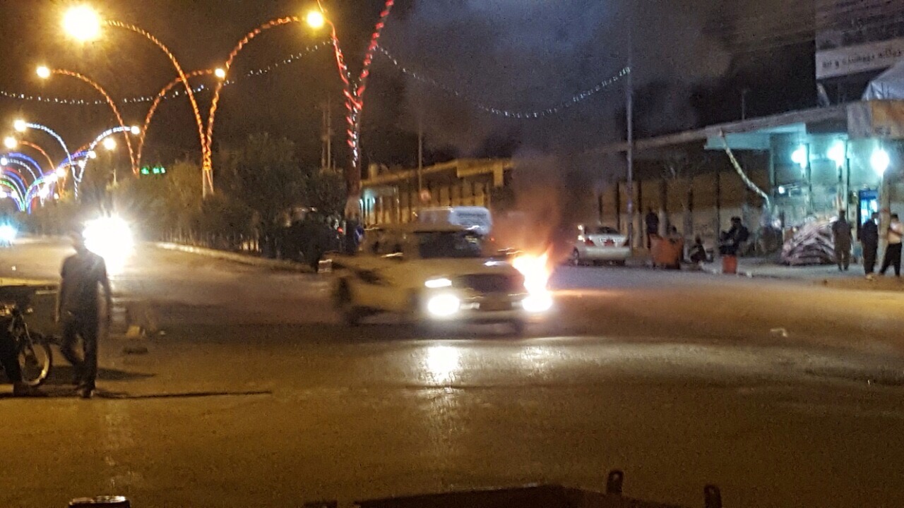 به‌ وێنه‌.. ناڕه‌زايه‌تى به‌شێك له‌ گه‌نجانى هه‌ڵه‌بجه‌